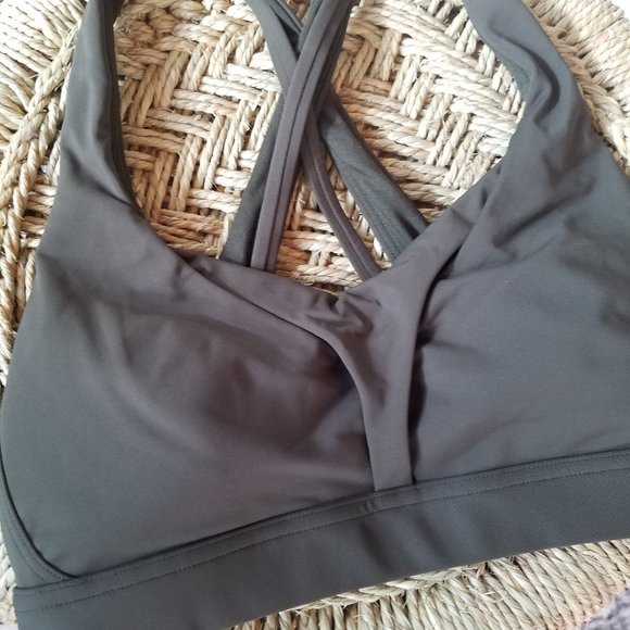 Stash It All Bra NWT Lululemon Dark olive green - Picture 2 of 7